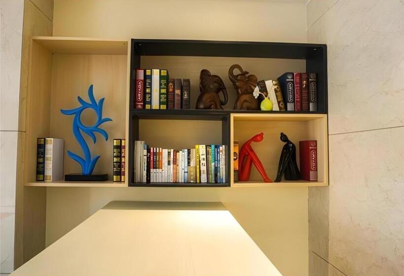 هتل City Comfort Inn Shijiazhuang Zhonghua Street 2nd Hospital North Courtyard