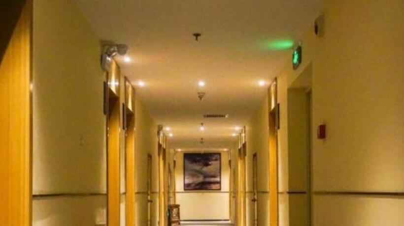 هتل City Comfort Inn Shijiazhuang Zhonghua Street 2nd Hospital North Courtyard