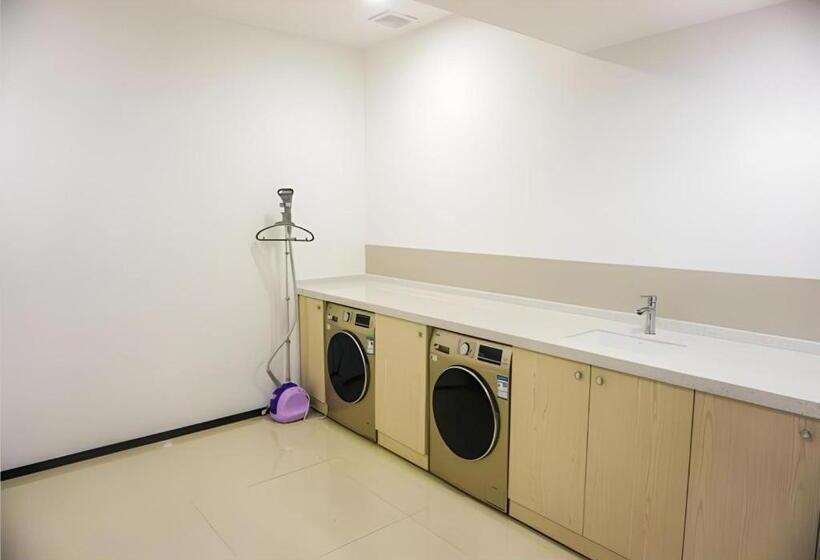 هتل City Comfort Inn Shijiazhuang Zhonghua Street 2nd Hospital North Courtyard