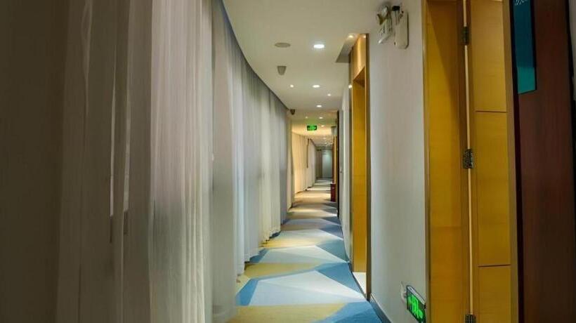 Отель City Comfort Inn Yulin Youth Square 1st People S Hospital