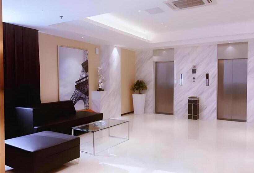 هتل City Comfort Inn Zhuhai University Town Tangjiawan Plaza