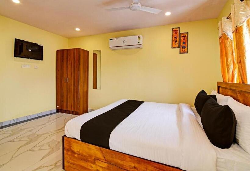 Hotel Collection O Hi5 Elysian Premium