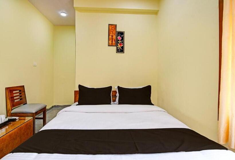 Hotel Collection O Hi5 Elysian Premium