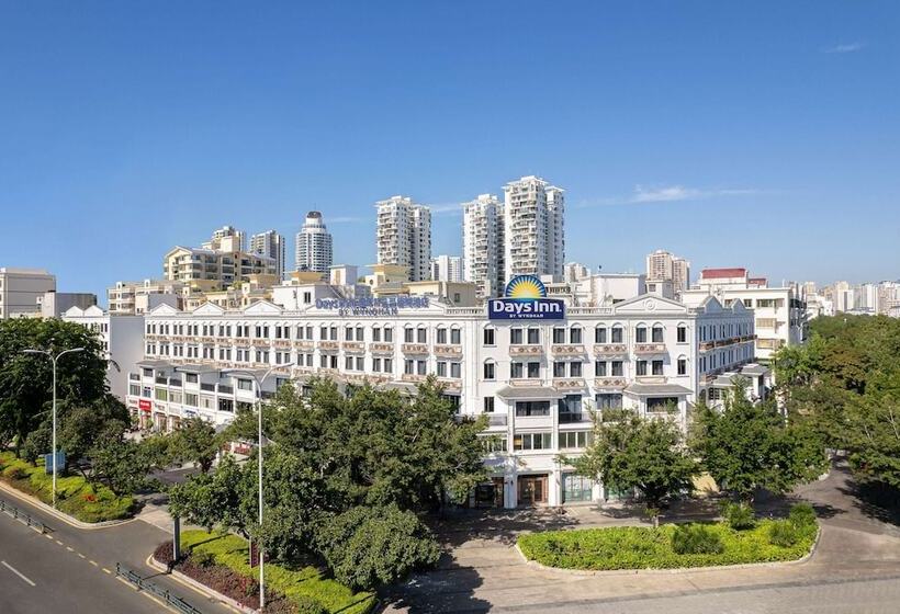 فندق Days Inn By Wyndham Hainan Sanya Bay