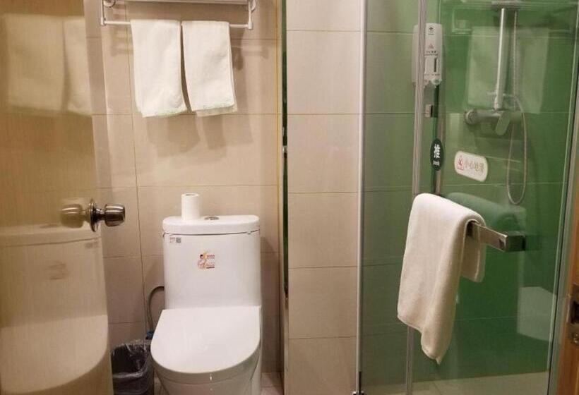 ホテル Greentree Inn Heze Changcheng Road Tianhua E Commerce Logistics Park Express