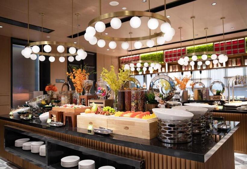 בית מלון כפרי Hampton By Hilton Guigang