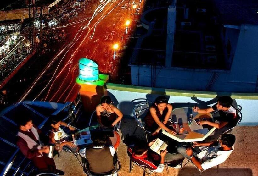 هتل Hcg Residence Mansion