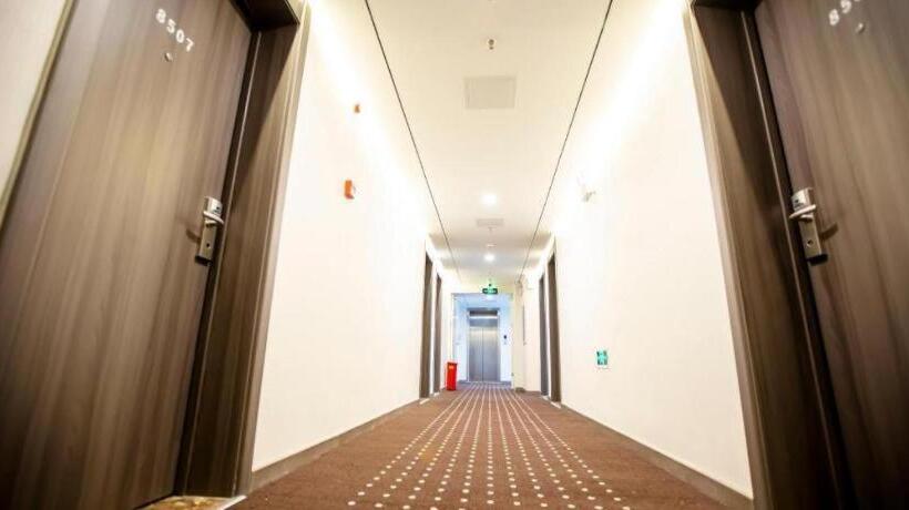 בית מלון כפרי Hi Inn Taiyuan Nan Inner Ring Metro Station