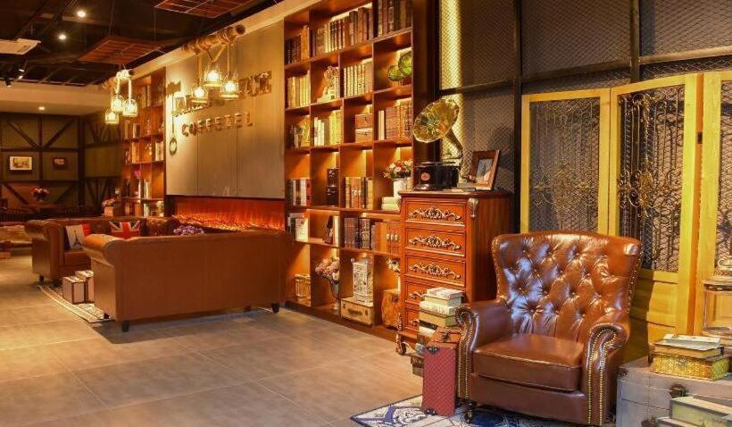 ホテル James Joyce Coffetel Guilin Railway Station Xiangbi Mountain Liangjiang Sihu Wharf