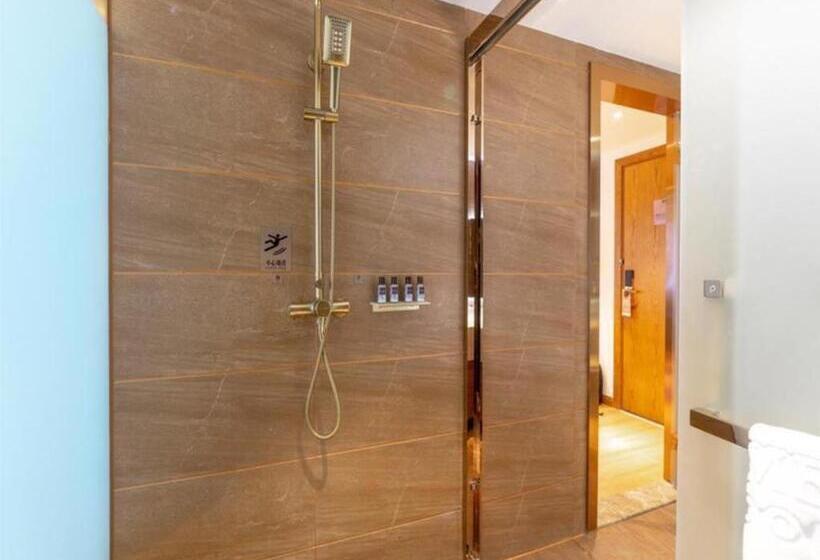 هتل James Joyce Coffetel Kunming Railway Station Huancheng Nan Road Metro Station