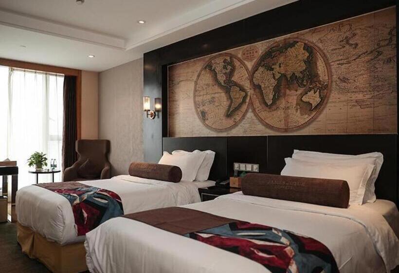 هتل James Joyce Coffetel Nanchang Railway Station Wanguo International