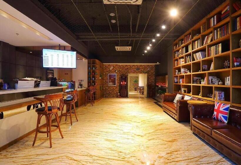 هتل James Joyce Coffetel·shenyang North Railway Station Shifu Square