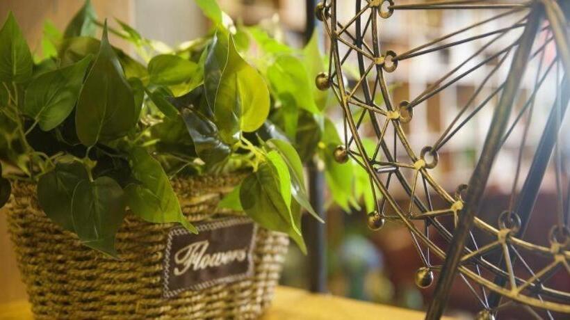 בית מלון כפרי James Joyce Coffetel·yan An Railway Station Northwest Bureau Old Site