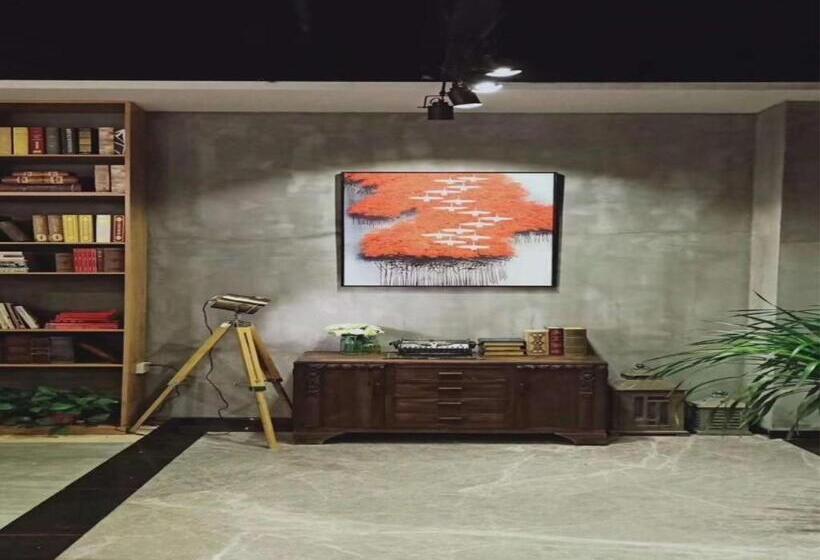 בית מלון כפרי James Joyce Coffetel·yan An Railway Station Northwest Bureau Old Site