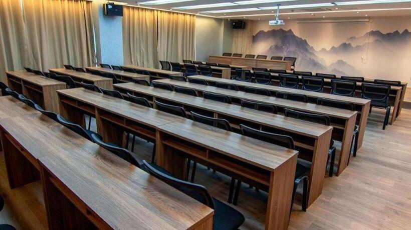 בית מלון כפרי Jinjiang Inn Select Chizhou Qiupu Road Xiushanmen