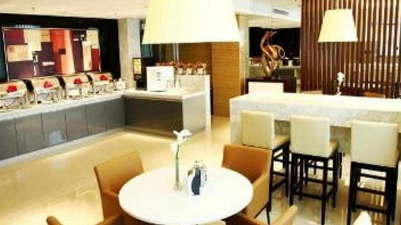 Hotel Jinjiang Select Luoyang Longmen Guanlin Train Station Branch