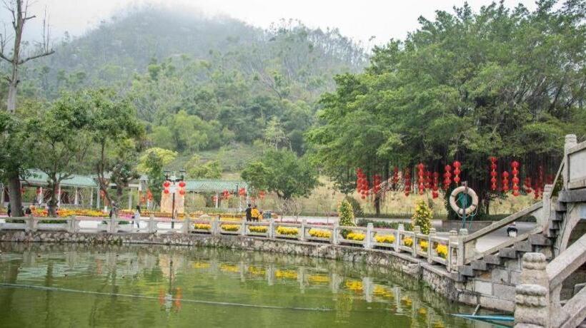 هتل Jtour Inn Zhuhai Xiangzhou Mingzhu Light Rail Station