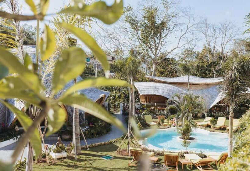 فندق Mantra Wellness Center