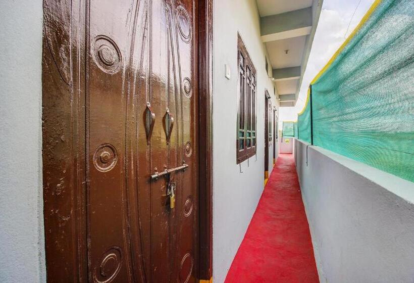 هتل Oyo A1 Guest House