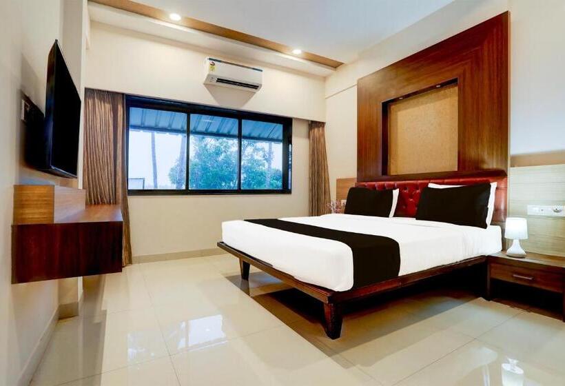 Super Hotel O Aquamarine Suites