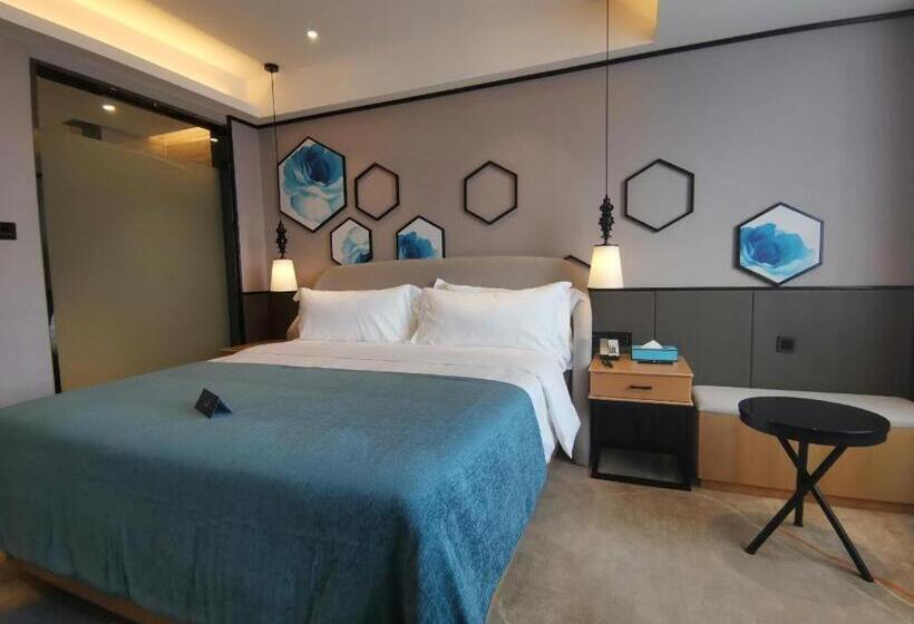 هتل Xana Deluxe Nanchang Qingshan Road Metro Station