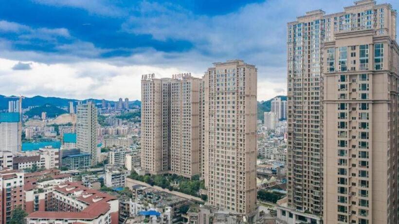 هتل Xana Lite Guiyang Huaguoyuan Shuangzi Towers
