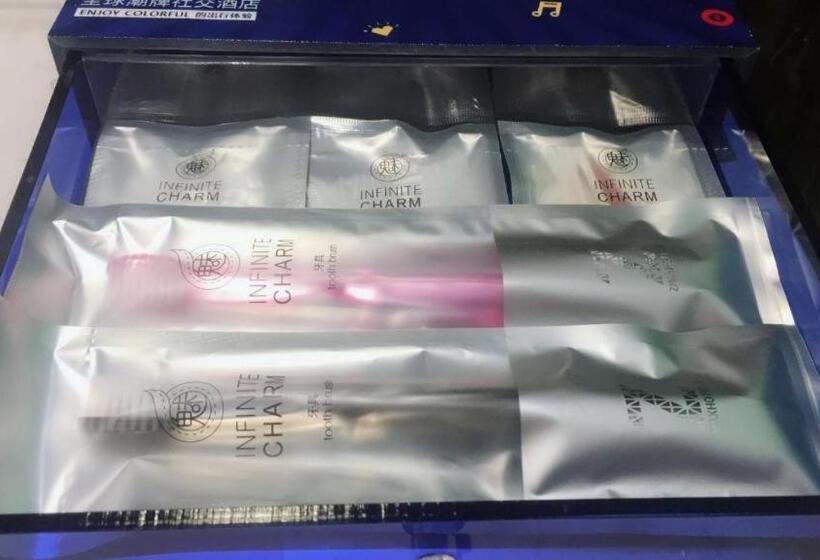 Отель Zmax Guangzhou Jiangtai Road Metro Station