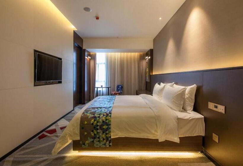 هتل Zmax Hankou Railway Station