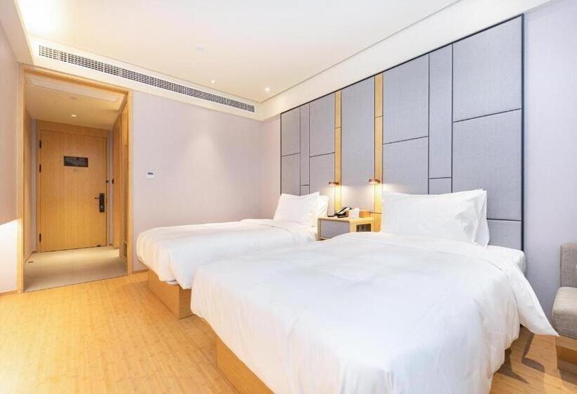 Ji Hotel Nanjing Zhujiang Road Beimen Bridge