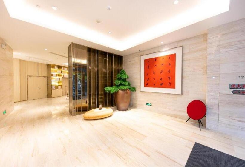 Ji Hotel Nanjing Zhujiang Road Beimen Bridge