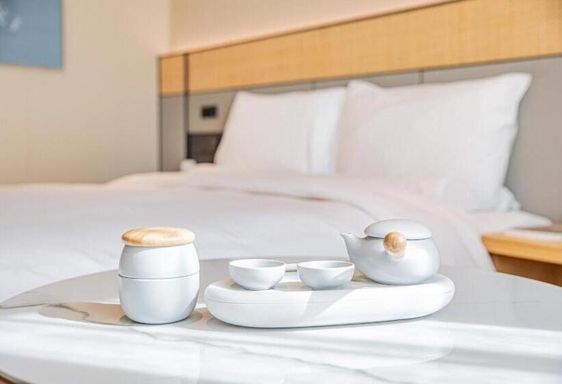 Ji Hotel Shanghai Nanxiang Guyi Garden