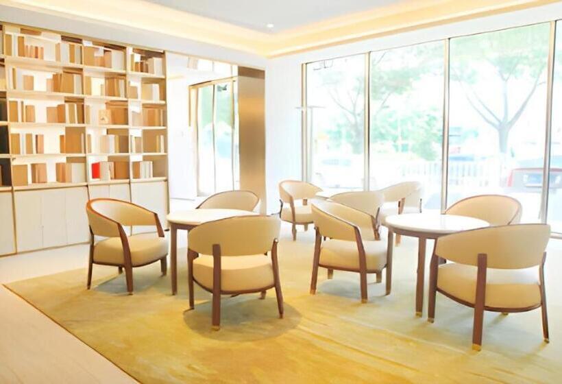 Ji Hotel Xiamen South Tongan Huancheng Road