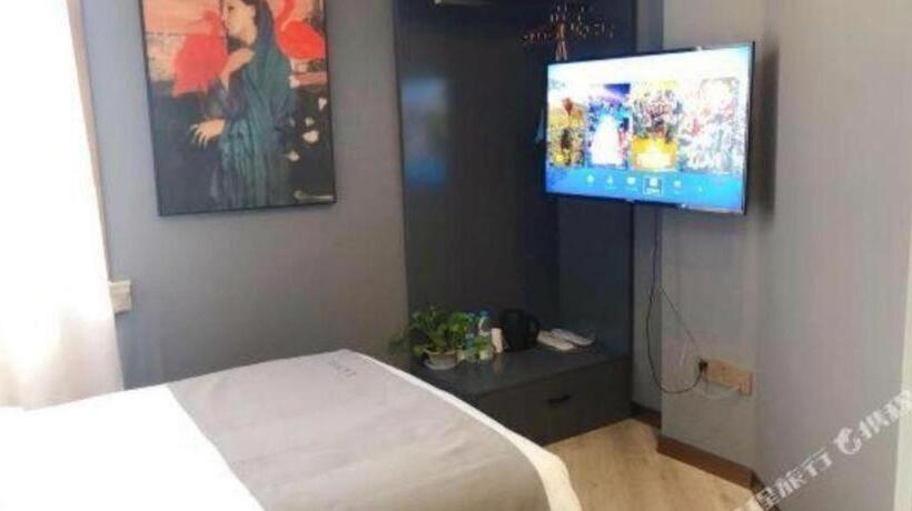 Lano Hotel Shandong Qingdao Jimo District Baolong Square