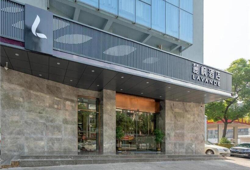 Lavande Hotel Nanchang Qingshan Metro Station
