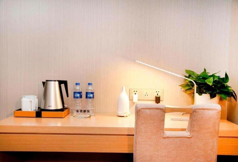 Lavande Hotel Xi An 1st Fengcheng Road Municipal Library Metro Station