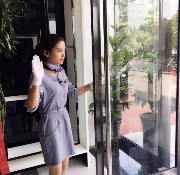 Lavande Hotel Zhengzhou High Tech Zone Wanda Plaza