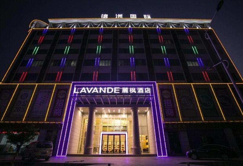 Lavande Hotels Guangzhou Jiahe Wanggang Metro Station Junhe Avenue