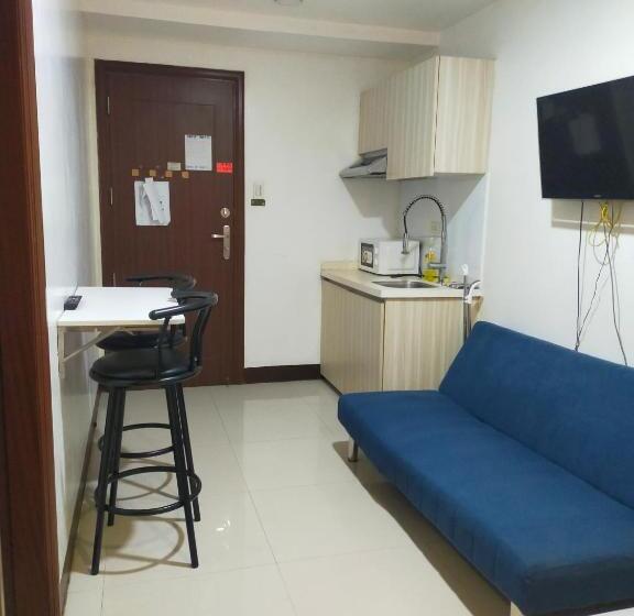 Live In A Limited Edition 2b 49