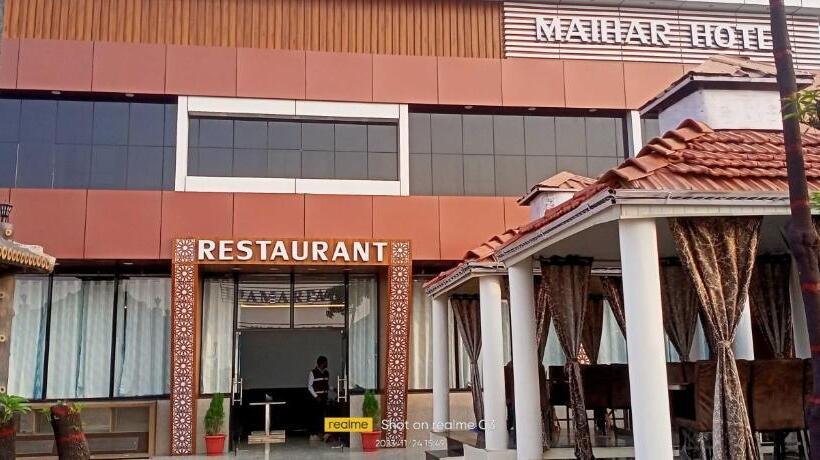 Oyo Maihar Hotel And Family Restaurant