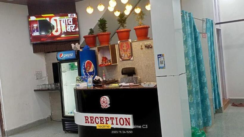 Oyo Maihar Hotel And Family Restaurant