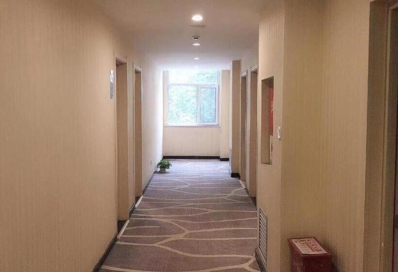 Pai Hotels Shijiazhuang Railway Station West Square