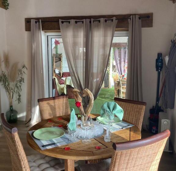 膳宿费 Cottage River & Spa