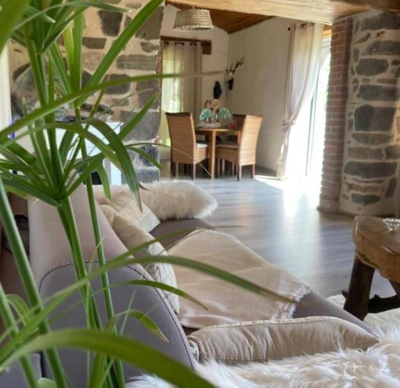 膳宿费 Cottage River & Spa