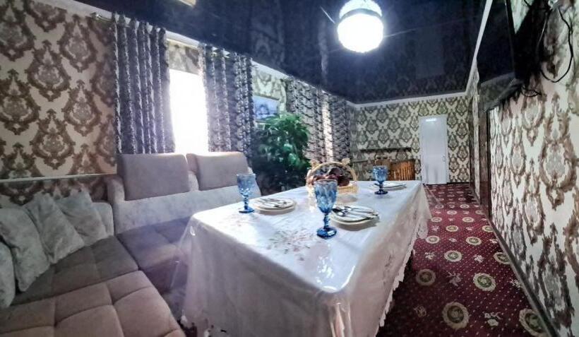 פנסיון Dacha Aksay