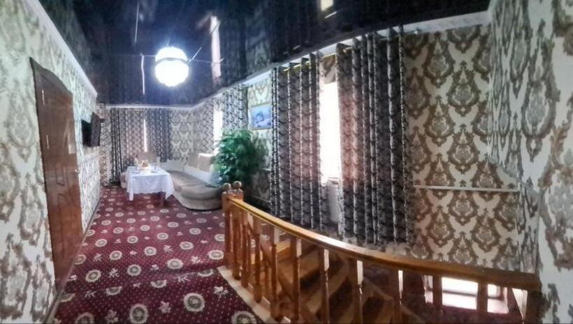 פנסיון Dacha Aksay