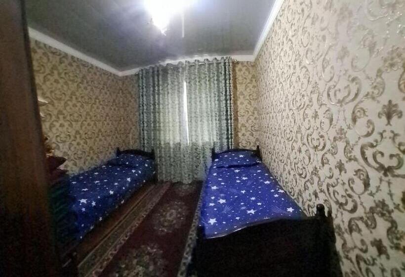 פנסיון Dacha Aksay