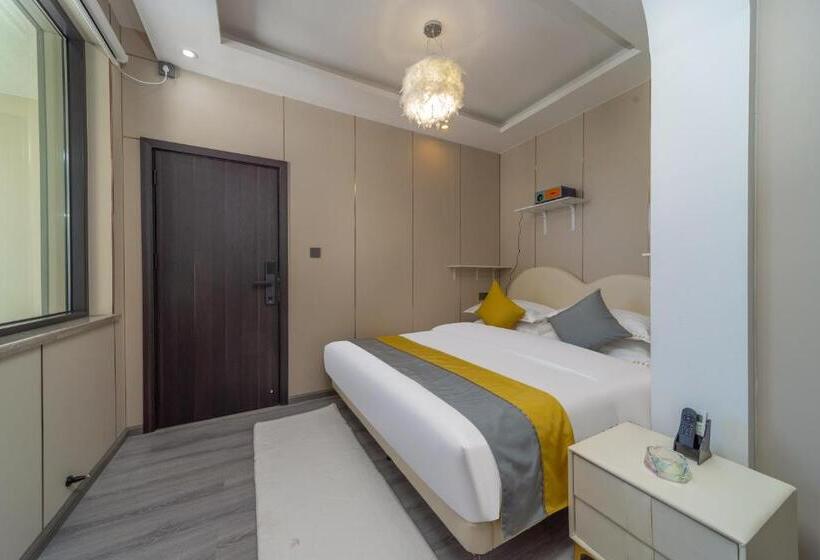 بنسيون Lijiang Yimanshiguang 丽江逸慢拾光