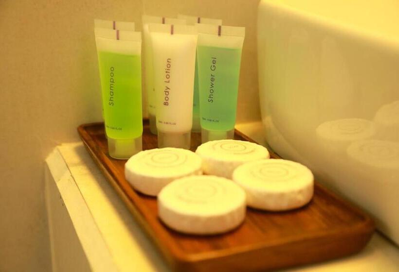 펜션 Polhena Villa Hakmana