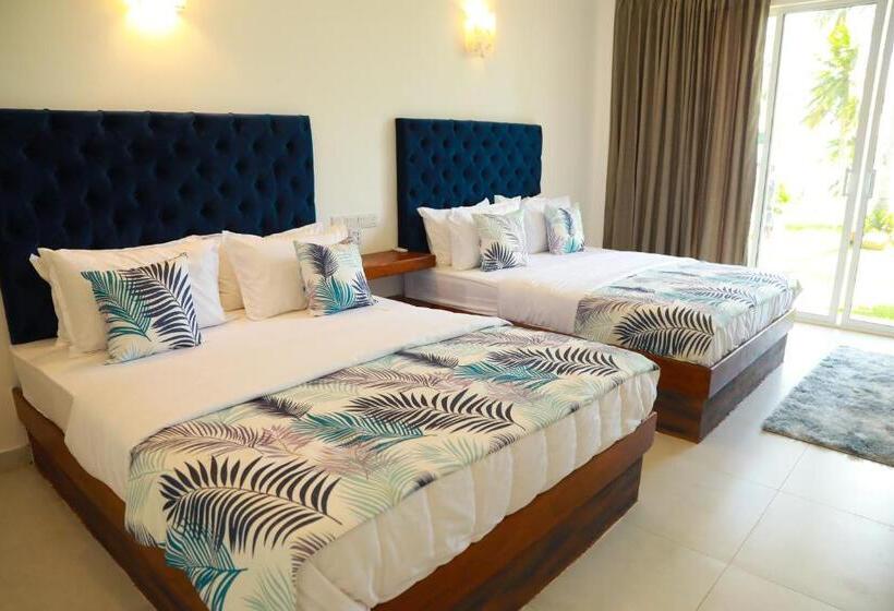 펜션 Polhena Villa Hakmana