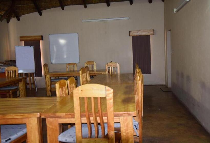 ペンション Setlhare Guest Lodge